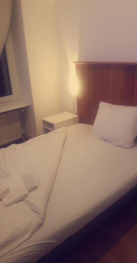 Karl-marx-hostel Ostello